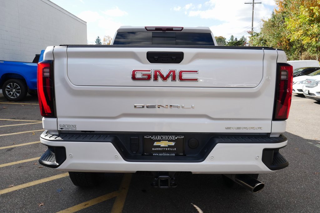 Used 2024 GMC Sierra 2500 Denali w/ Snow Plow Prep/Camper Package image 6