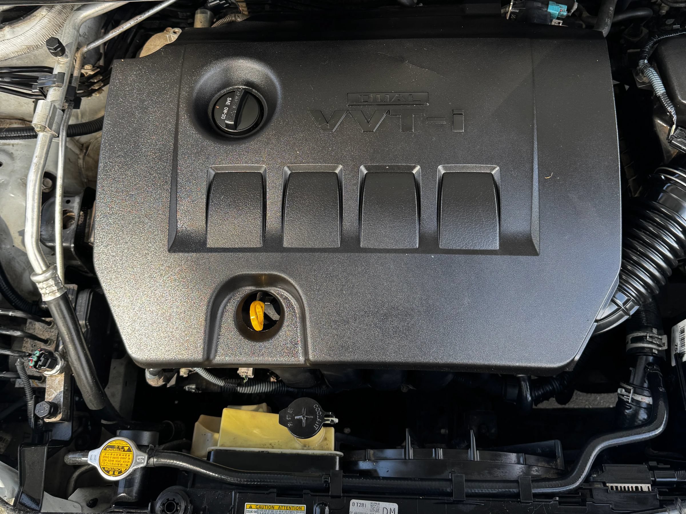 Used 2016 Toyota Corolla LE FWD image 17