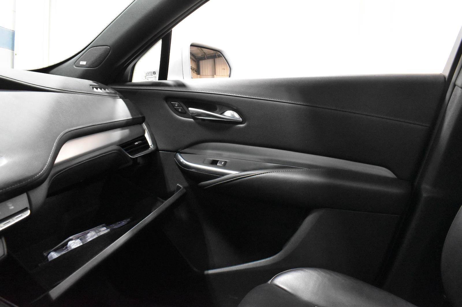 Used 2020 Cadillac XT4 Premium Luxury image 19