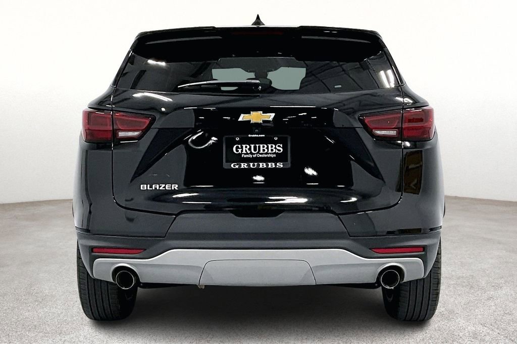 Used 2024 Chevrolet Blazer LT image 6