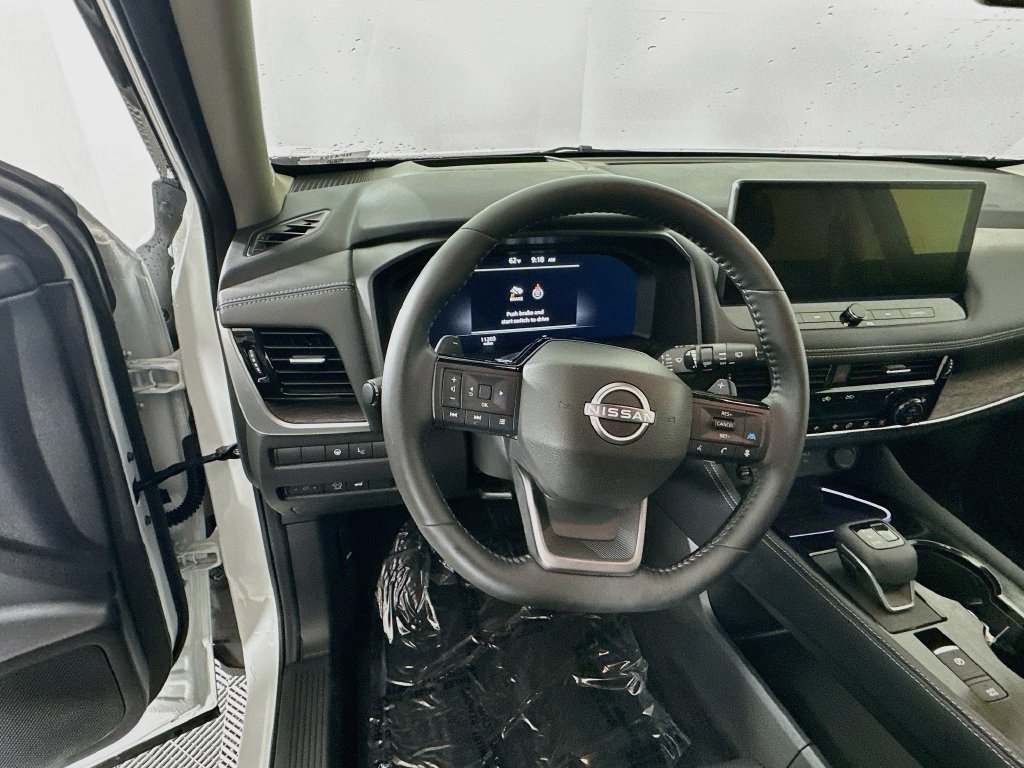 Certified 2026 Nissan Rogue Platinum w/ Platinum Premium Package AWD/4WD image 17