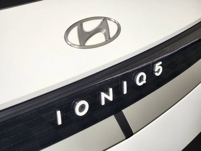 Certified 2024 Hyundai Ioniq 5 SEL AWD/4WD image 8