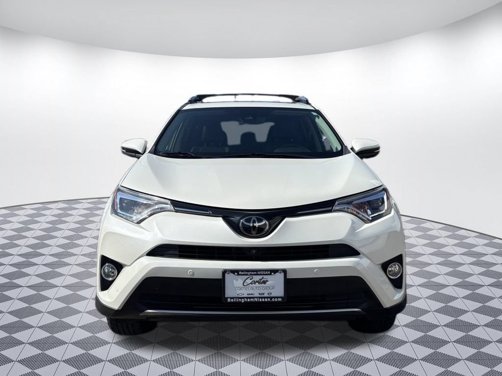 Used 2018 Toyota RAV4 Limited w/ Advanced Technology Package FWD image 2