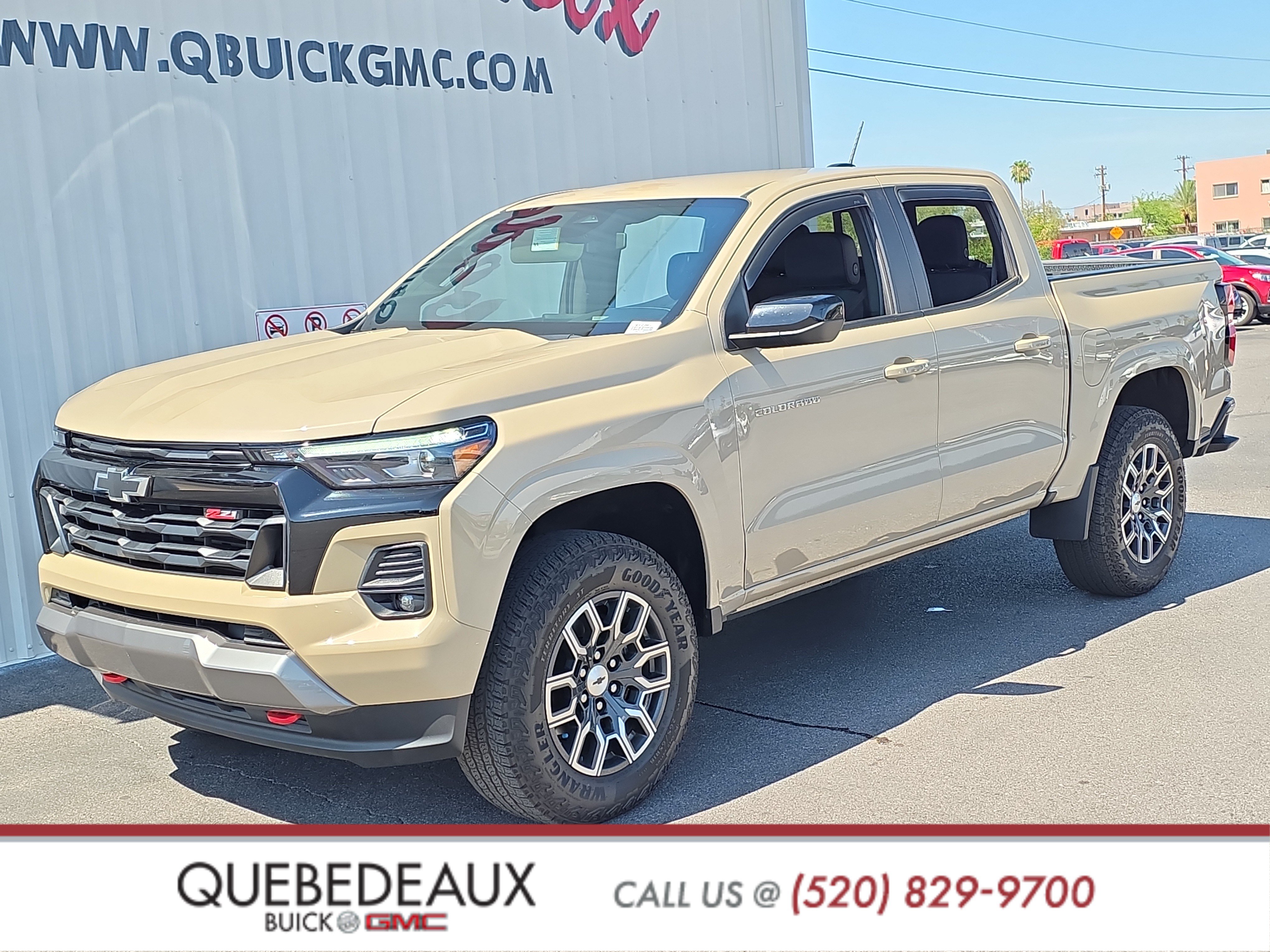Used 2023 Chevrolet Colorado Z71 AWD/4WD image 3