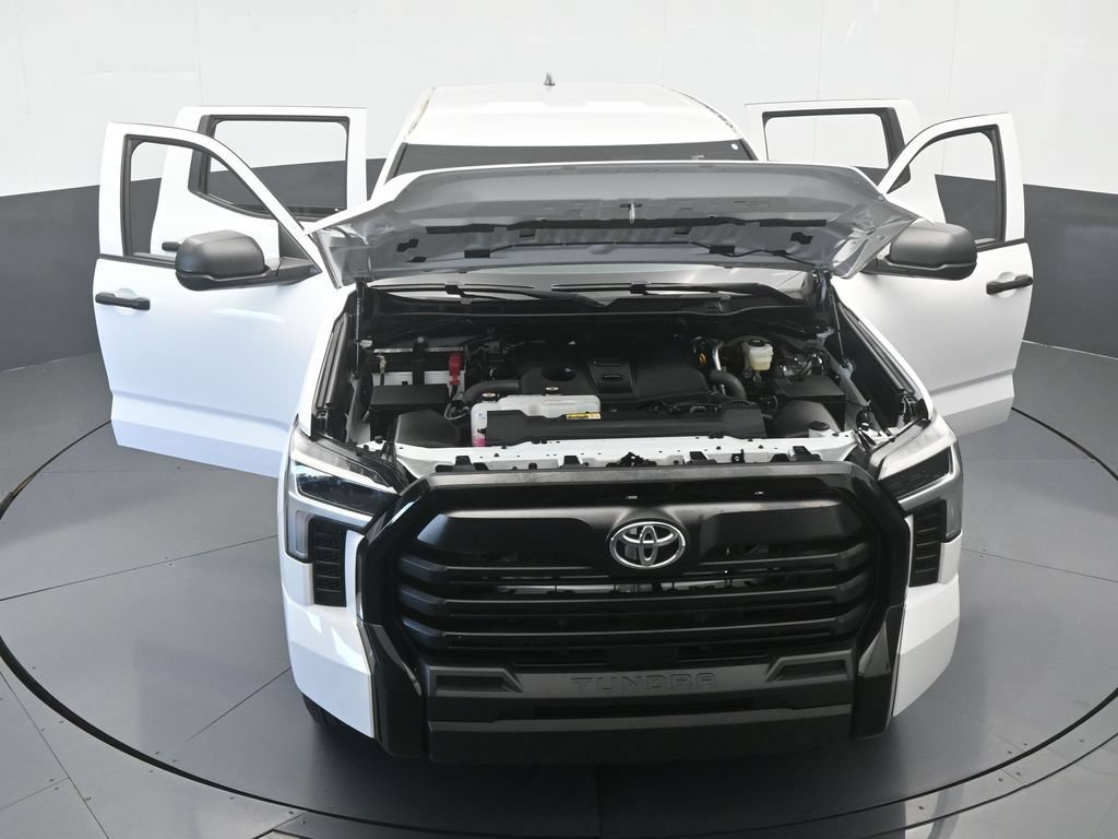 Used 2025 Toyota Tundra SR w/ SR Tow Package AWD/4WD image 62