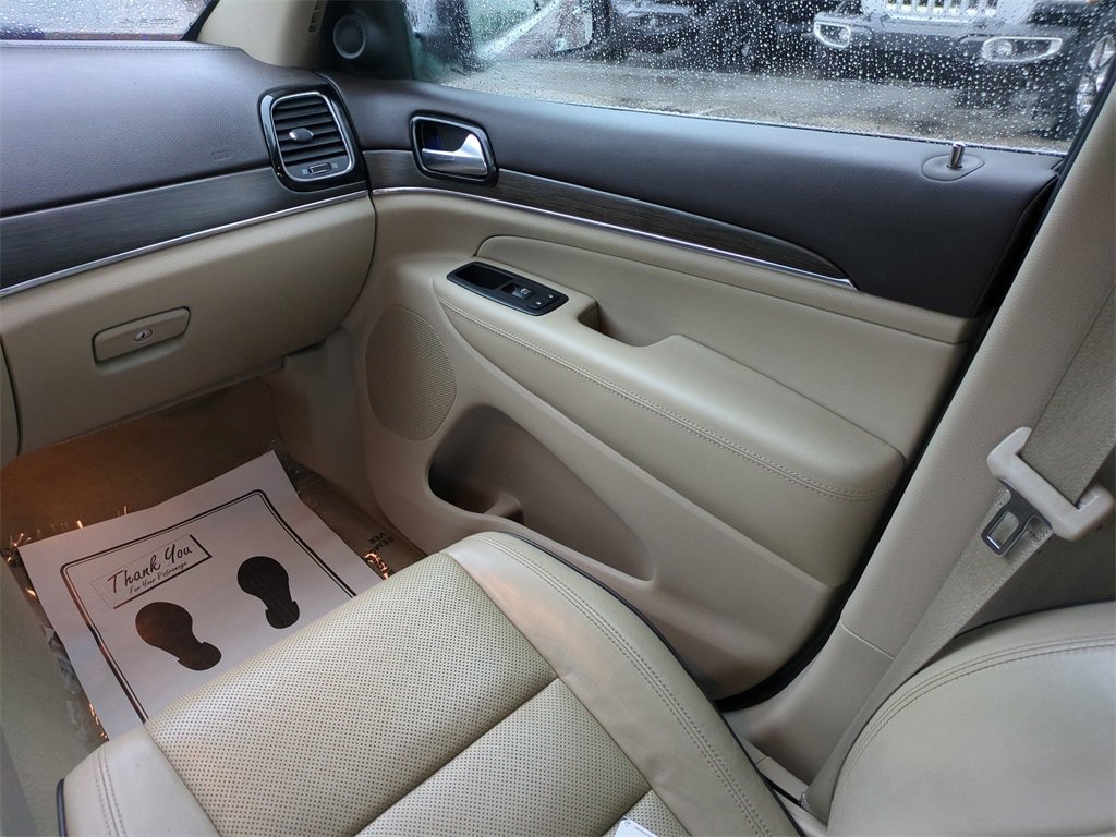 Certified 2020 Jeep Grand Cherokee Overland image 18