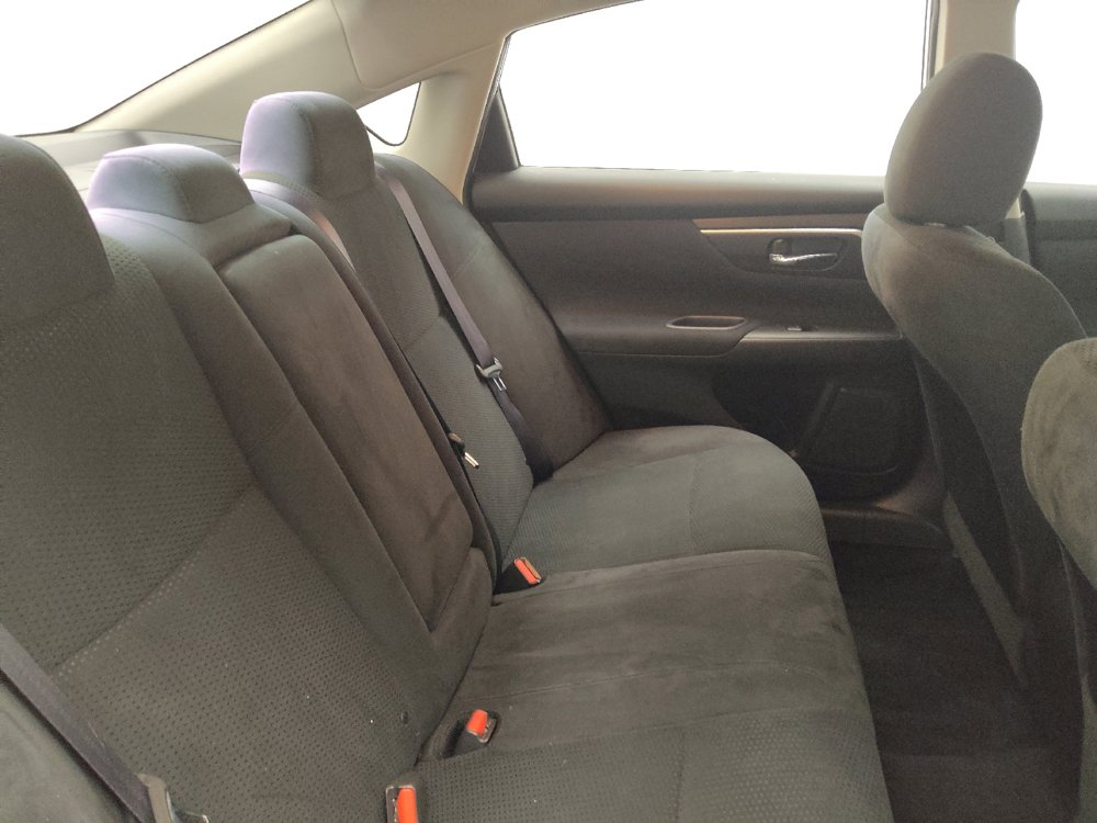 Used 2015 Nissan Altima 2.5 S FWD image 19