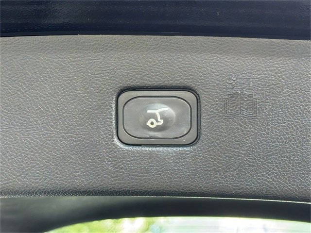 Used 2024 Ford Edge ST-Line w/ Cargo Accessory Package image 10