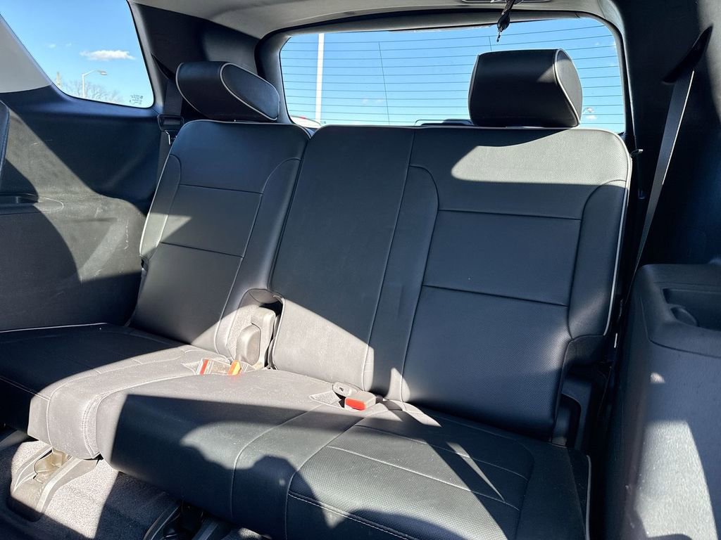 Used 2020 Chevrolet Traverse High Country w/ LPO, Floor Liner Package image 24