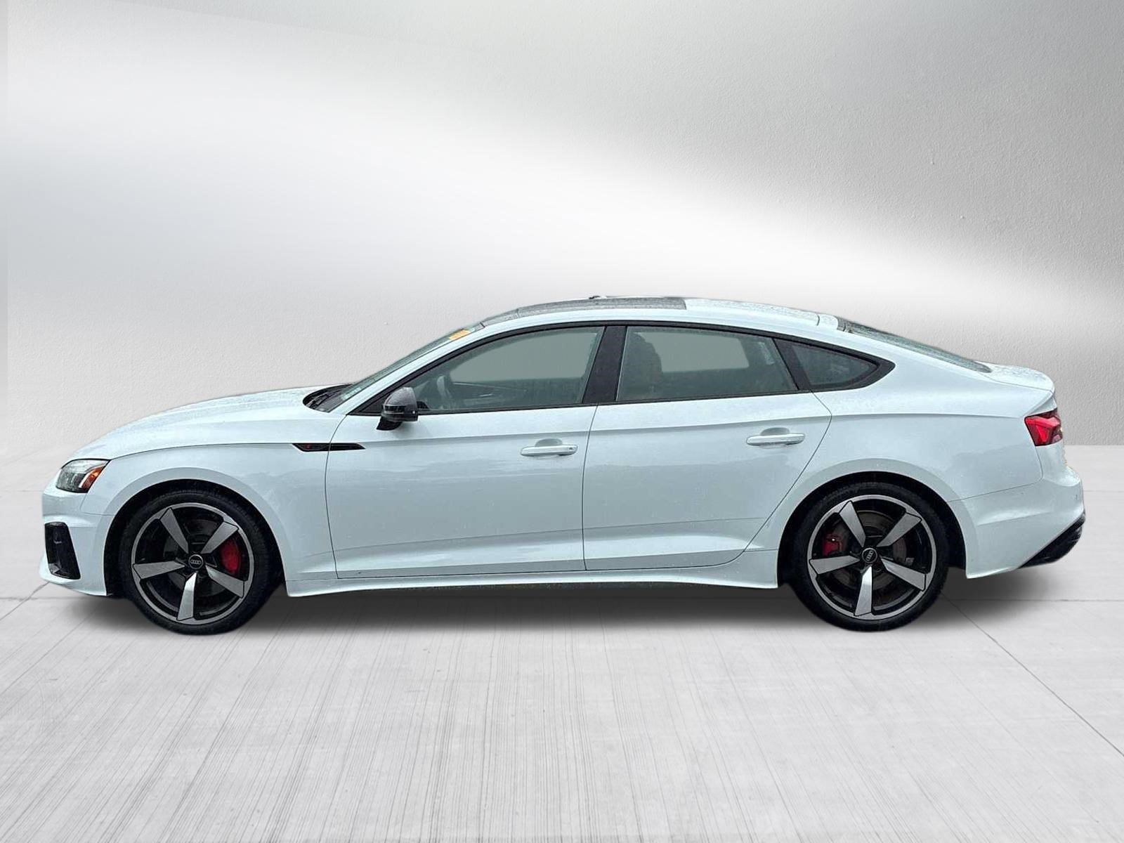 Used 2022 Audi A5 2.0T Premium Plus AWD/4WD image 2