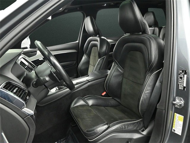 Used 2018 Volvo XC90 T5 R-Design w/ Convenience Package image 12