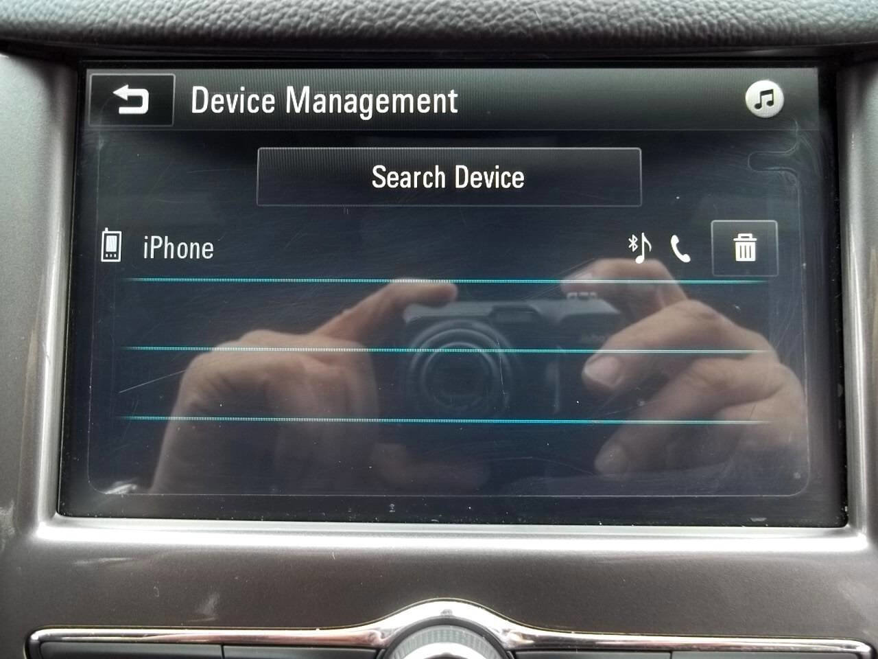 Used 2017 Chevrolet Cruze LT w/ Convenience Package image 22