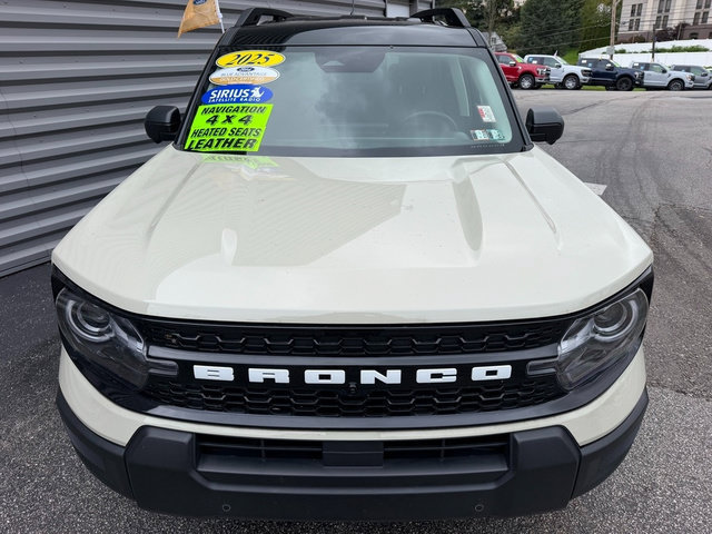 Certified 2025 Ford Bronco Sport Outer Banks w/ Outer Banks Tech Package+ AWD/4WD image 12