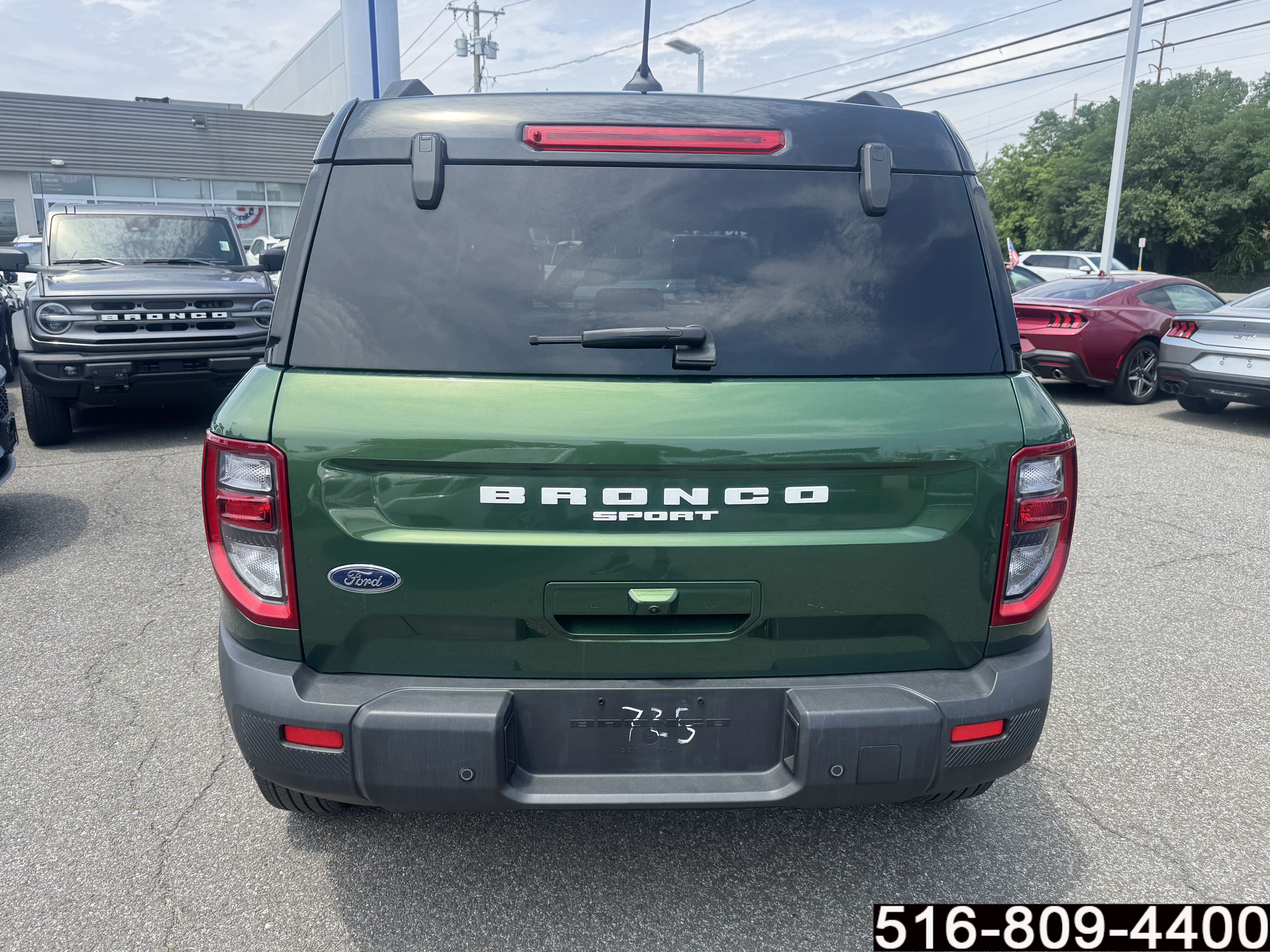 Used 2025 Ford Bronco Sport Outer Banks w/ Outer Banks Tech Package+ AWD/4WD image 6