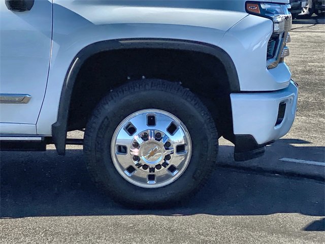 New 2026 Chevrolet Silverado 3500 High Country w/ High Country Premium Package image 39