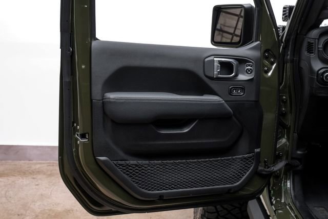 Used 2024 Jeep Wrangler Unlimited Rubicon 392 image 88