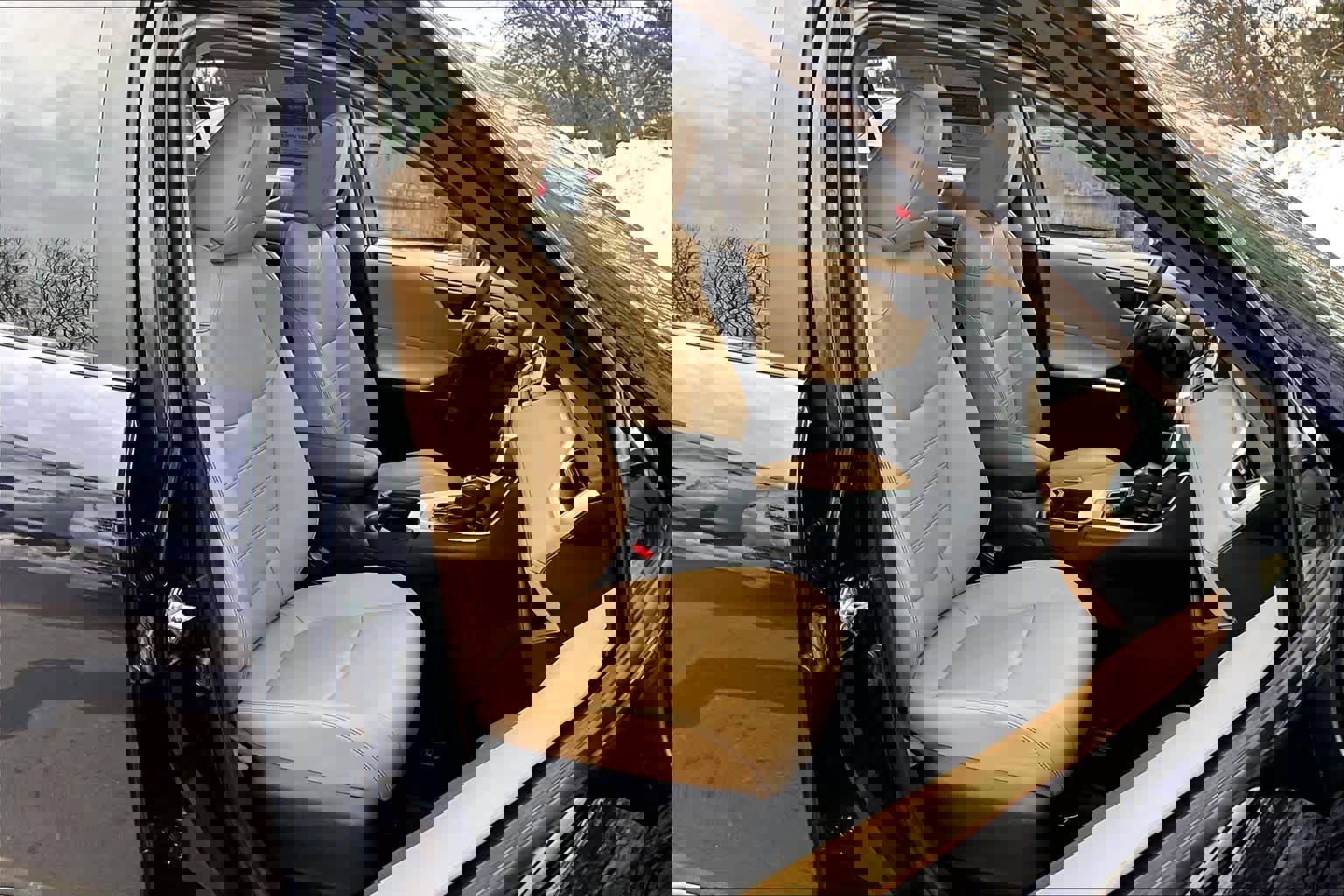 Certified 2021 Toyota RAV4 XLE Premium image 8