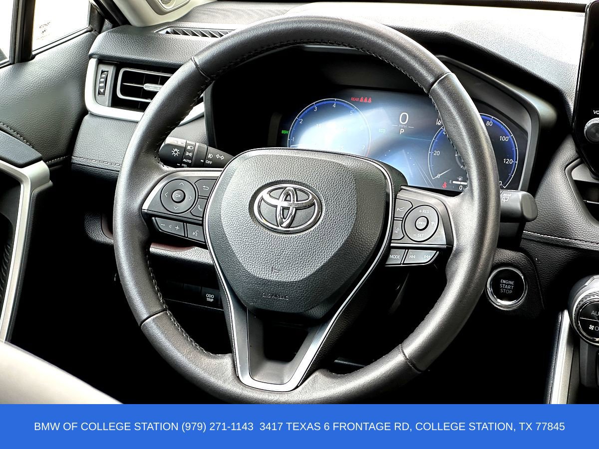 Used 2024 Toyota RAV4 Limited FWD image 29