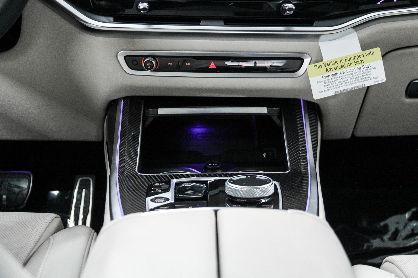 Used 2026 BMW X7 M60i AWD/4WD image 14