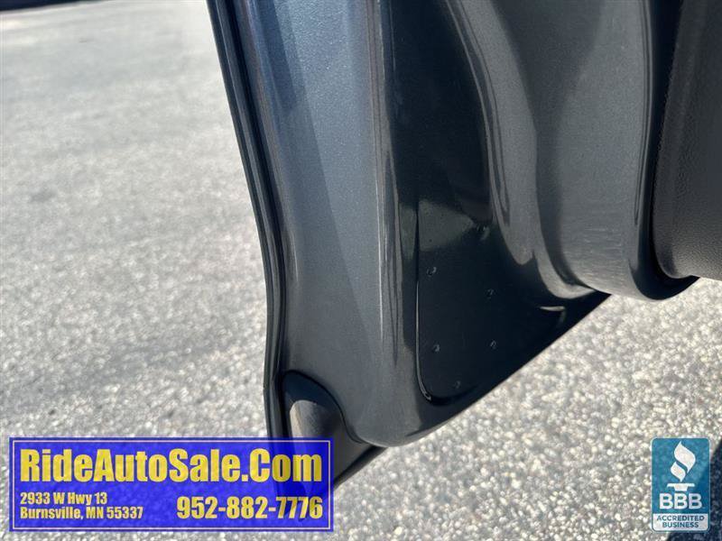 Used 2011 Volkswagen Jetta SE FWD image 32
