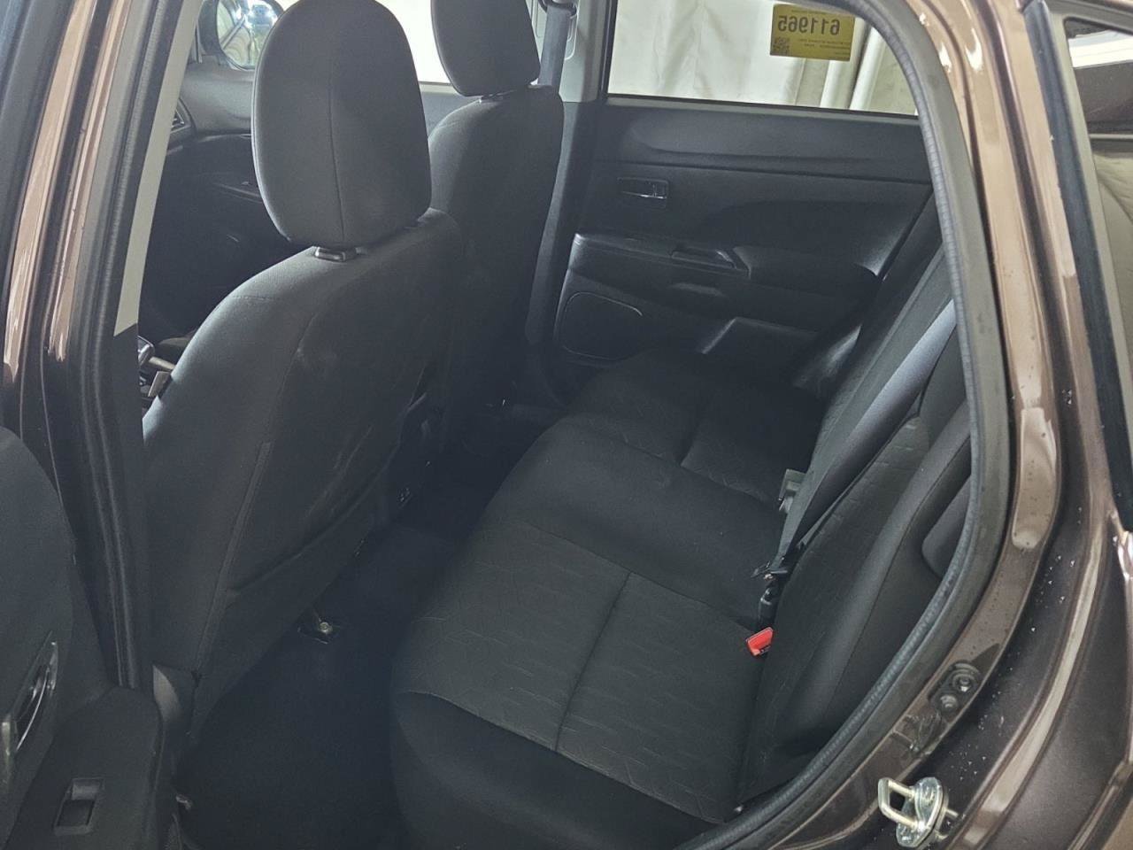 Used 2024 Mitsubishi Outlander Sport AWD image 4
