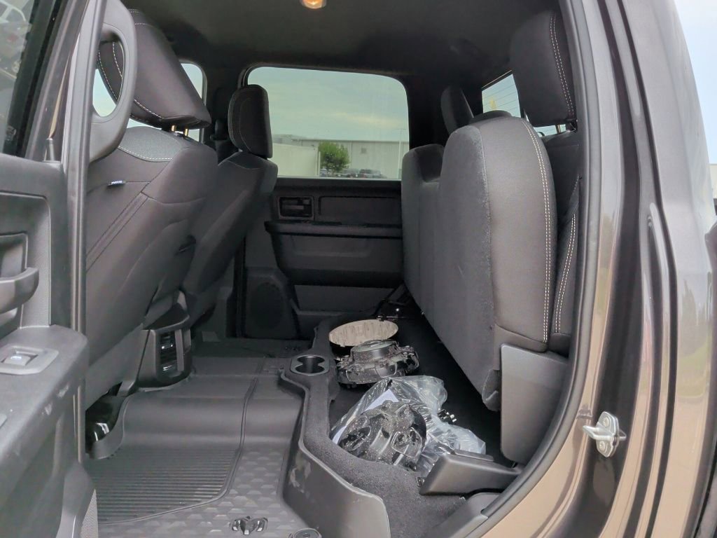 New 2026 RAM 3500 Tradesman AWD/4WD image 39