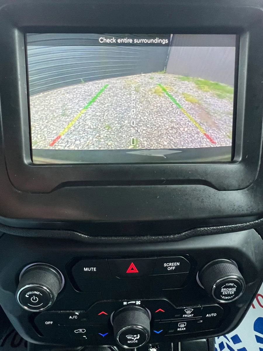 Used 2018 Jeep Renegade Sport w/ Power & Air Group AWD/4WD image 17