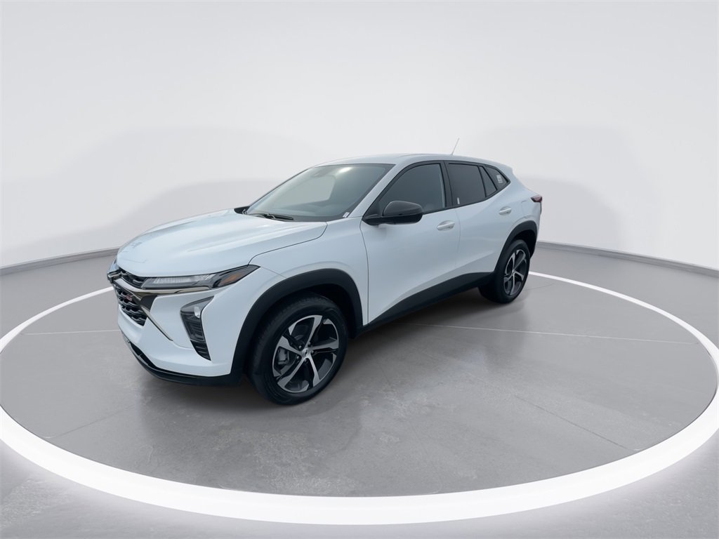 New 2026 Chevrolet Trax RS w/ Driver Confidence Package image 4