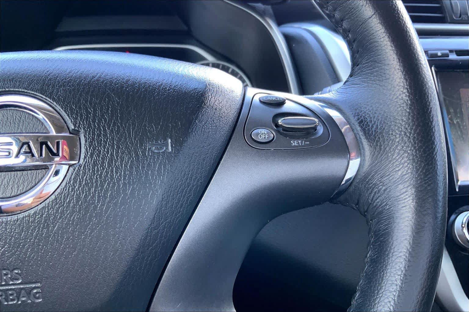 Used 2019 Nissan Murano SV FWD image 25