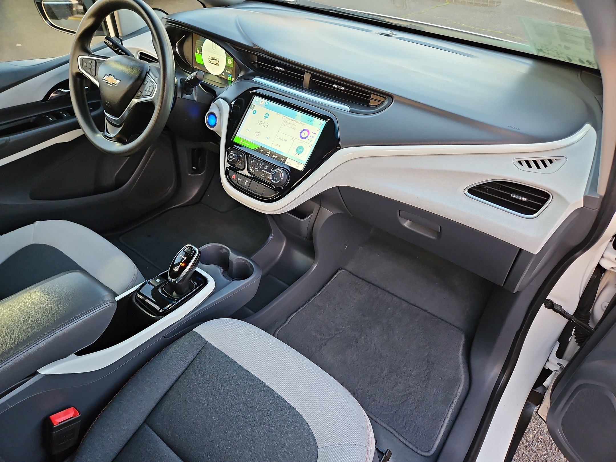 Used 2019 Chevrolet Bolt LT image 29