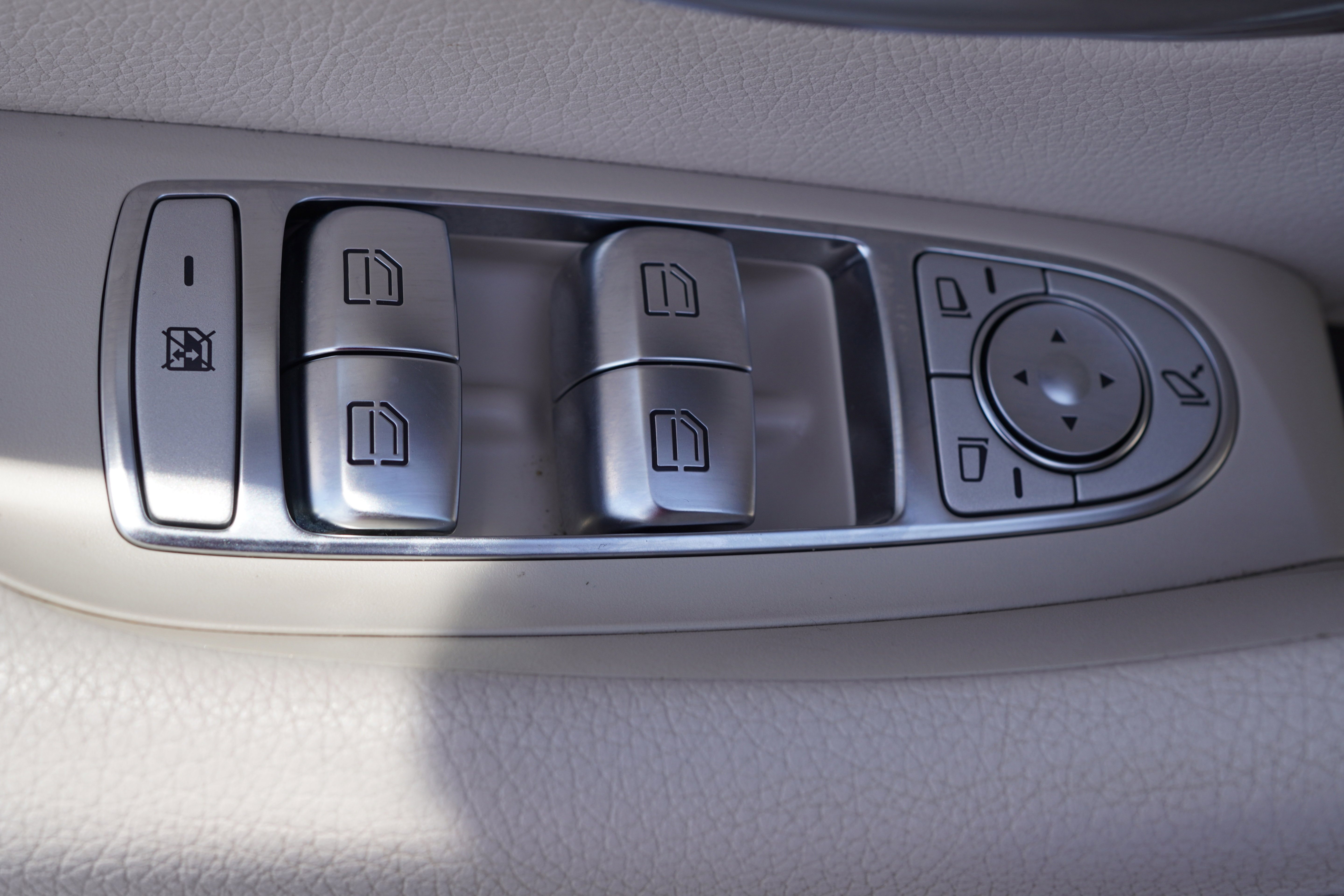 Used 2020 Mercedes-Benz CLS 450 4MATIC image 31