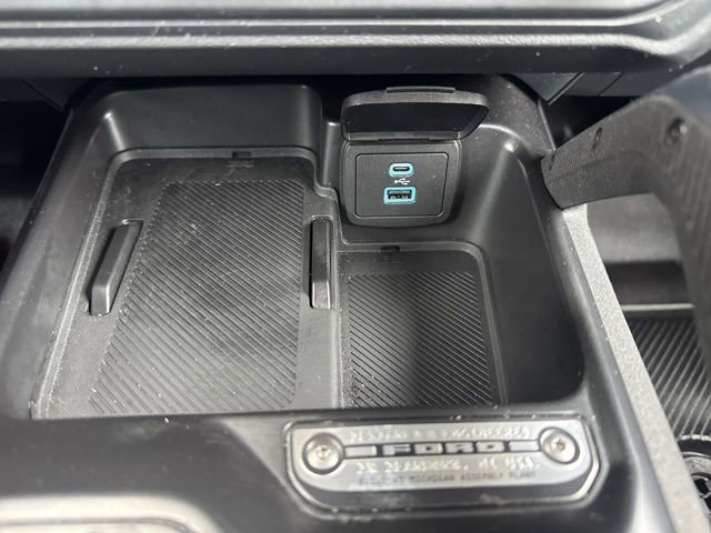 Used 2025 Ford Bronco Badlands AWD/4WD image 32