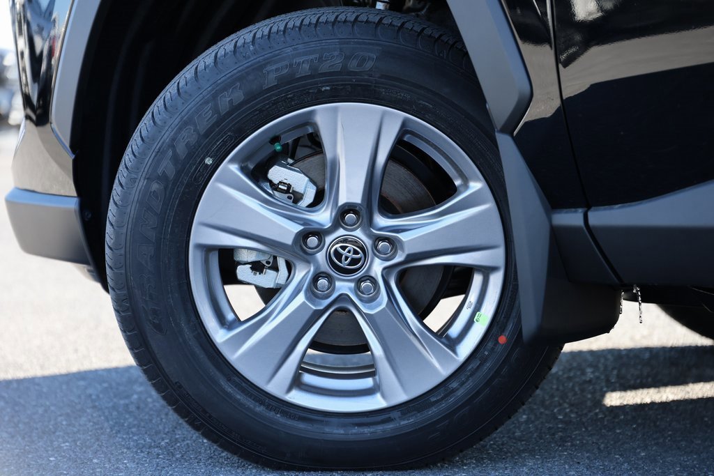 Certified 2025 Toyota RAV4 XLE image 7