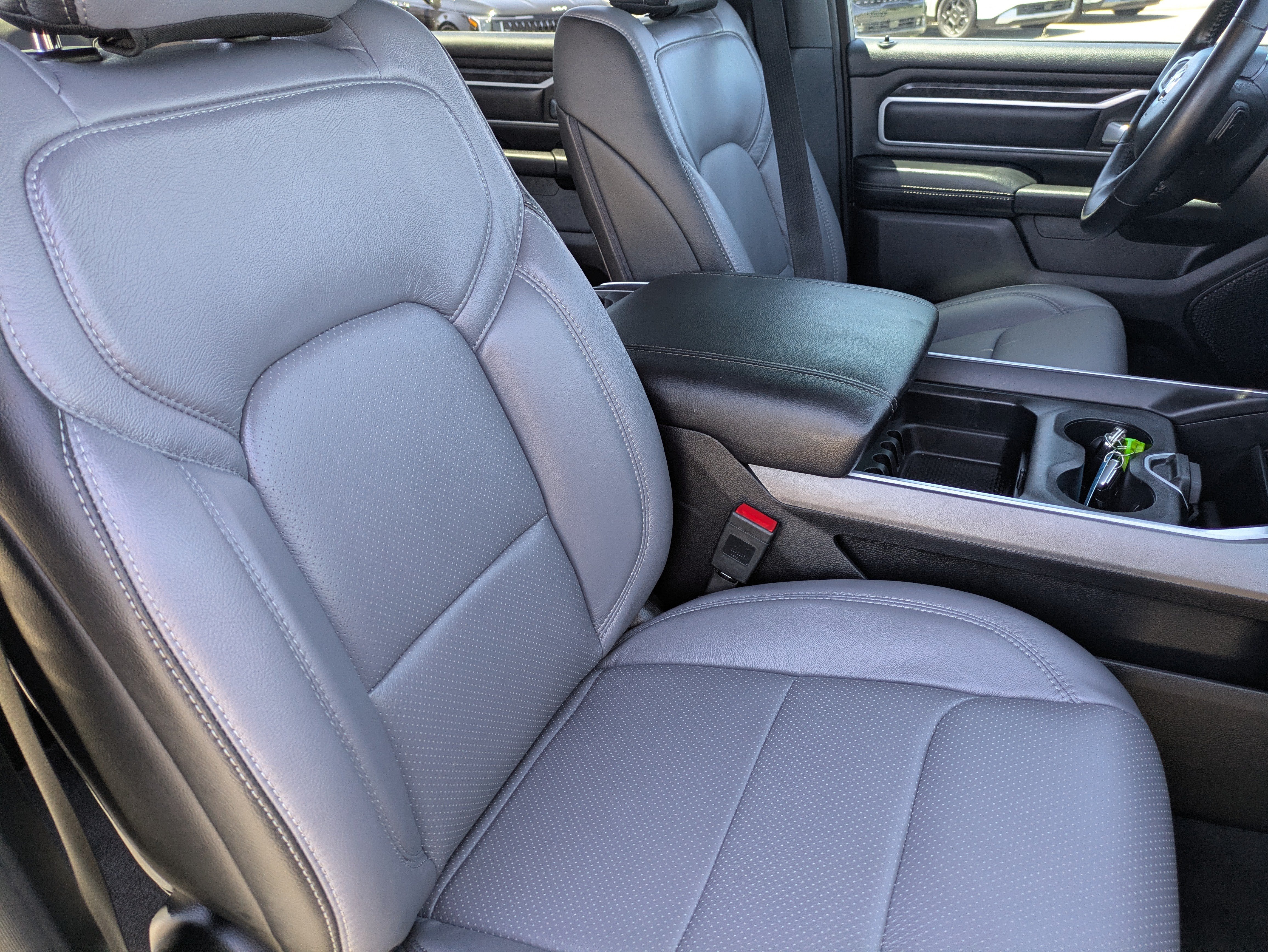 Used 2023 RAM 1500 Big Horn AWD/4WD image 10