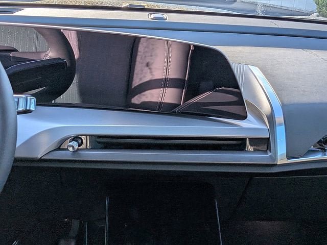 New 2026 Cadillac Vistiq Sport w/ LPO, Floor Liner Package AWD/4WD image 19