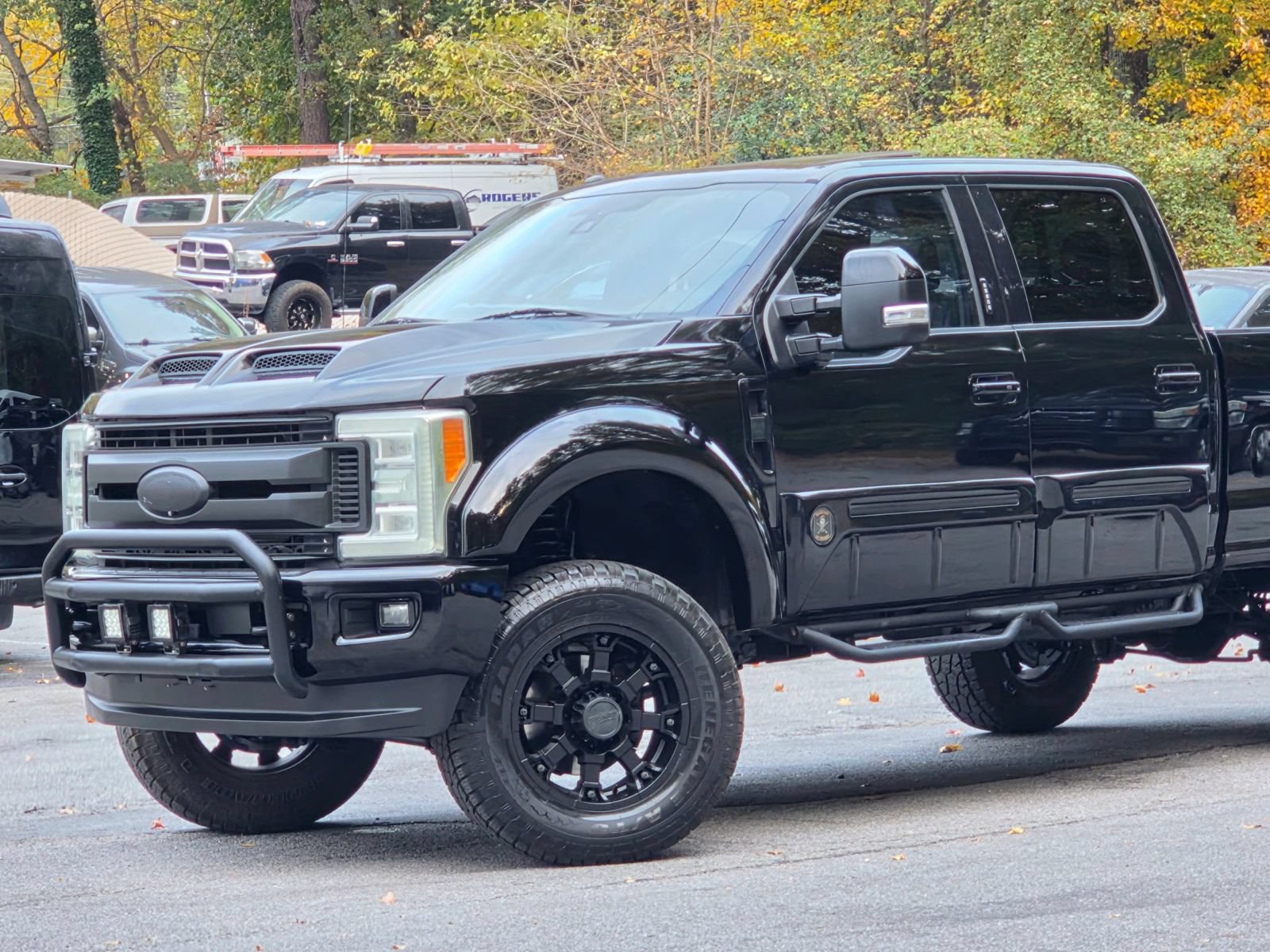 Used 2017 Ford F250 Lariat w/ Lariat Ultimate Package AWD/4WD image 2