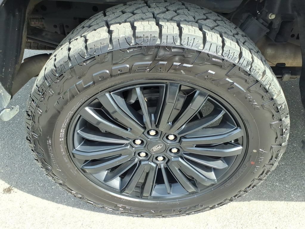 Used 2024 Ford F150 Platinum w/ Equipment Group 702A High AWD/4WD image 11