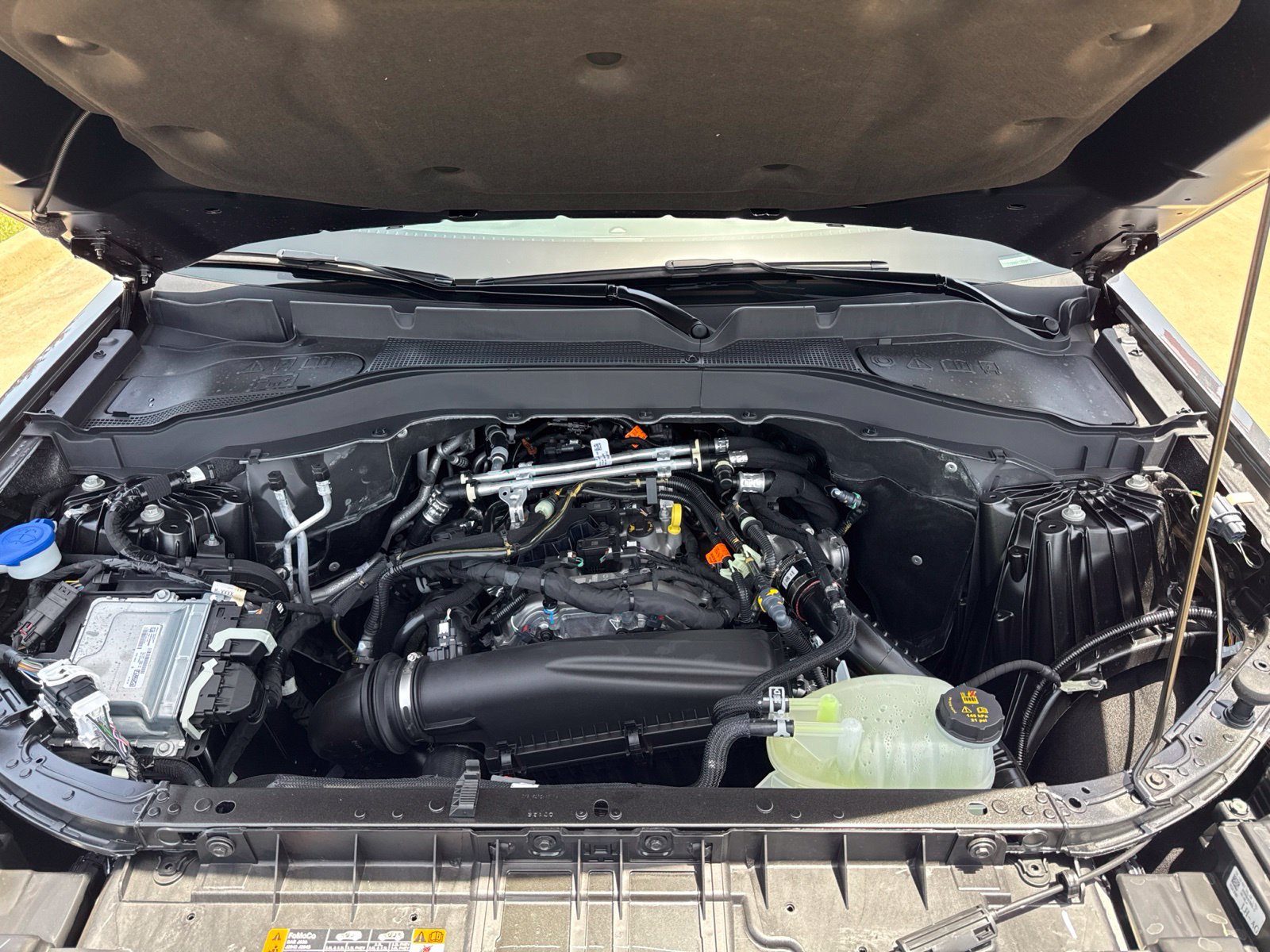 New 2026 Ford Explorer Active AWD/4WD image 22