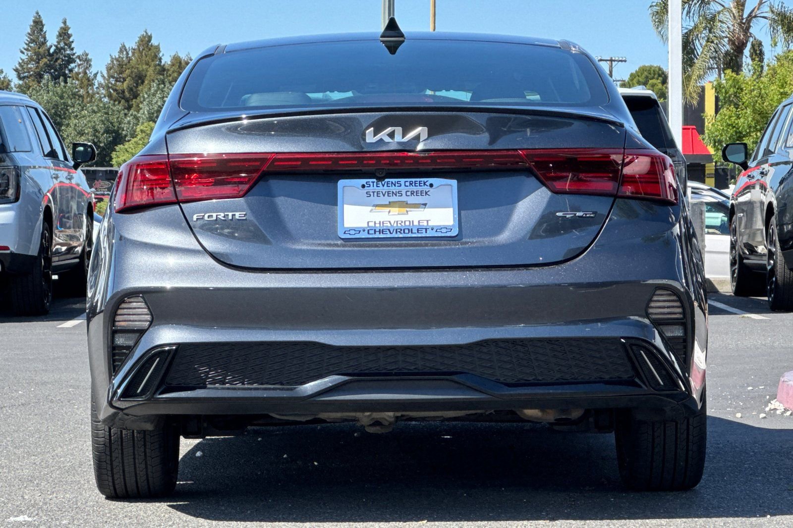 Used 2023 Kia Forte GT-Line w/ GT-Line Premium Package FWD image 6