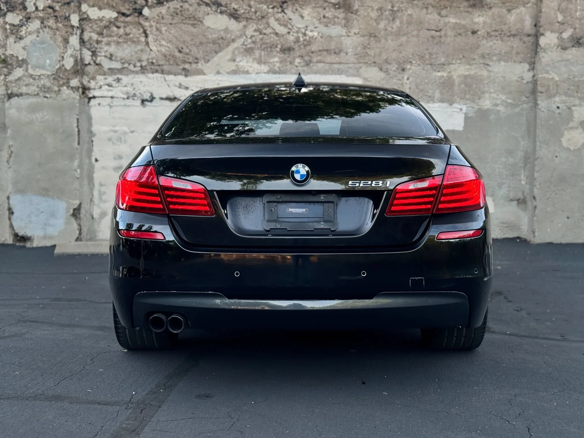 Used 2016 BMW 528i Sedan RWD image 6