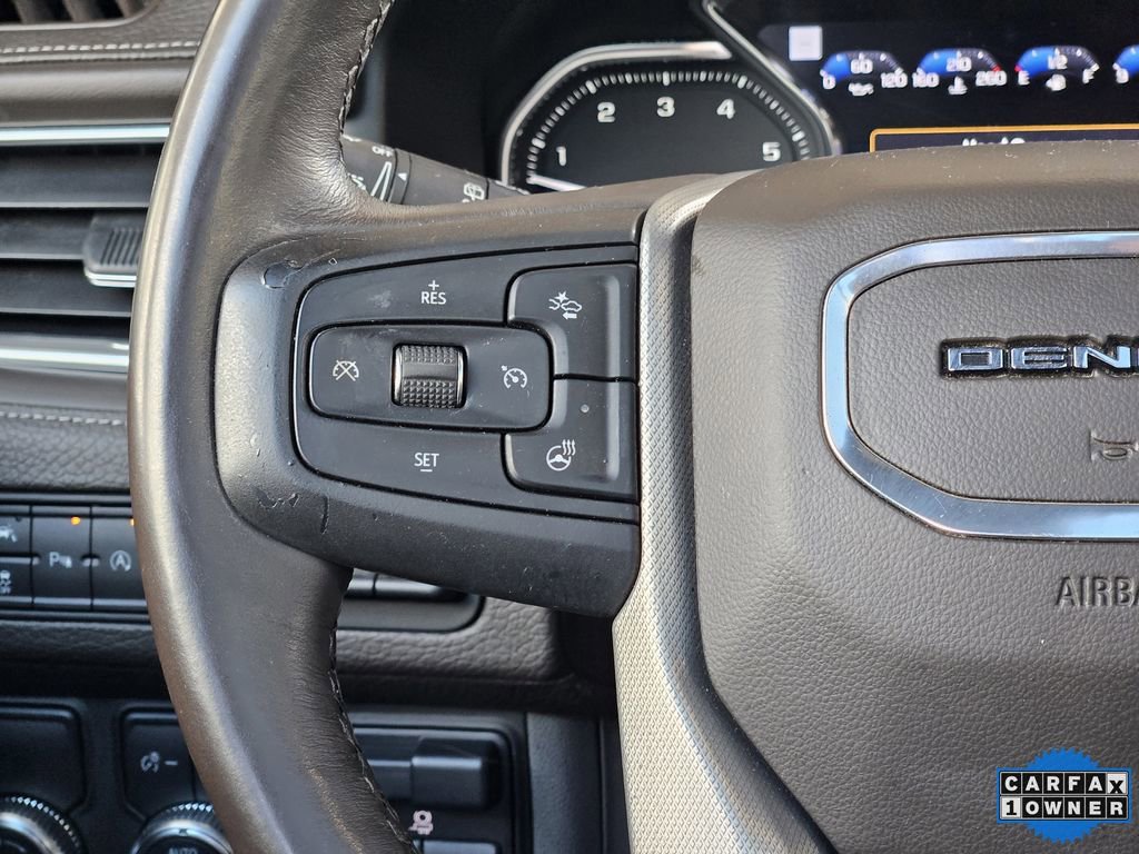 Used 2021 GMC Yukon XL Denali w/ Denali Premium Package image 28