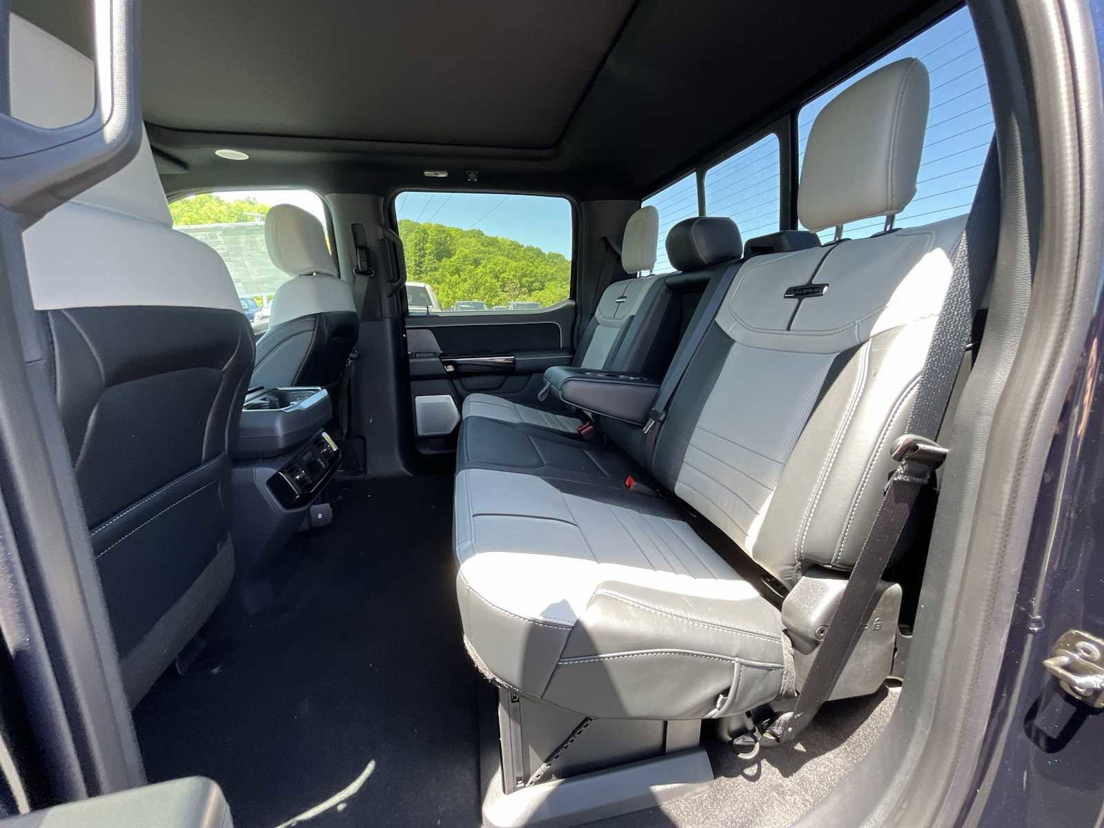 New 2023 Ford F150 Lightning Platinum image 21