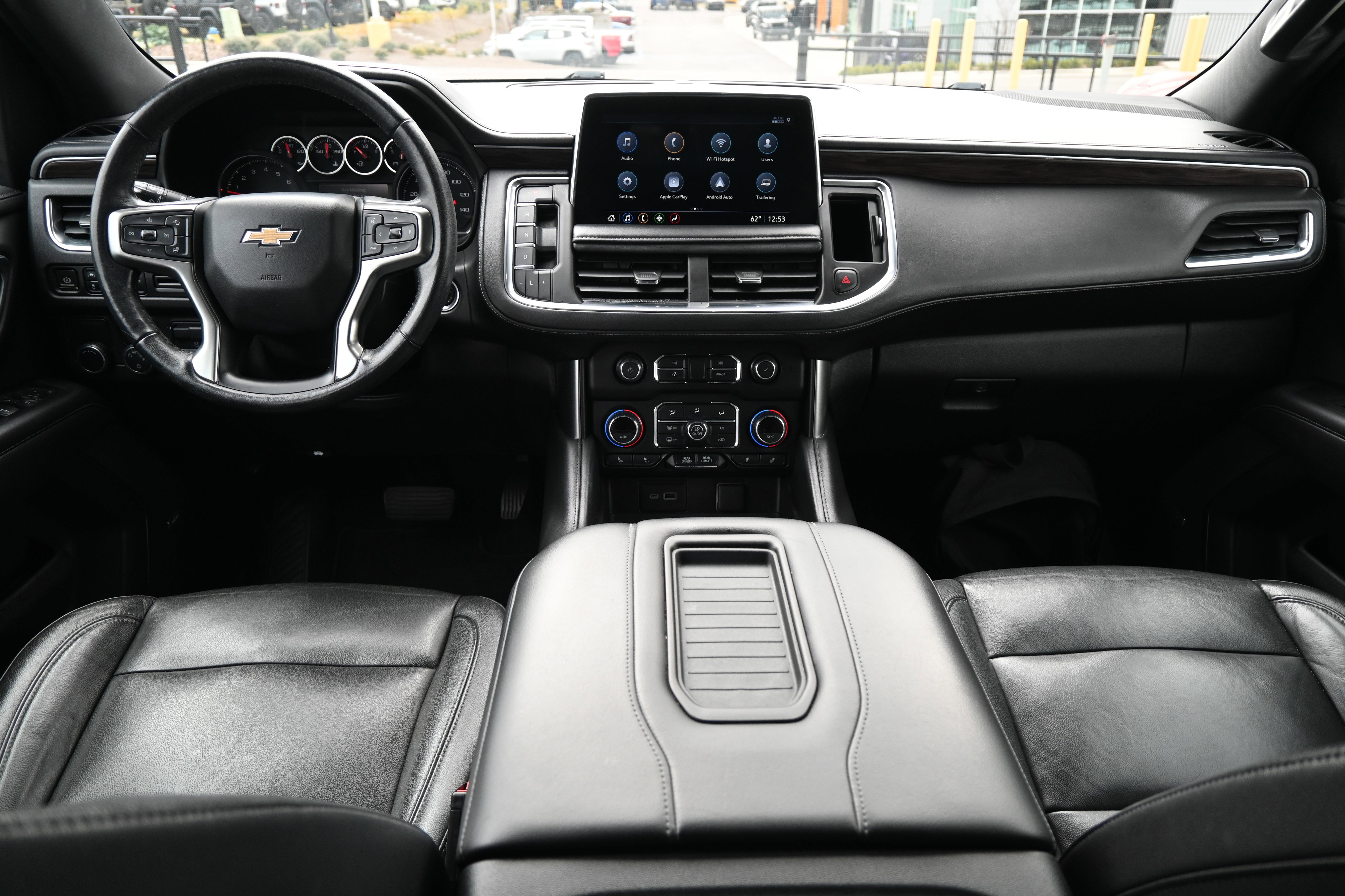 Used 2021 Chevrolet Tahoe LT w/ LT Signature Package image 3