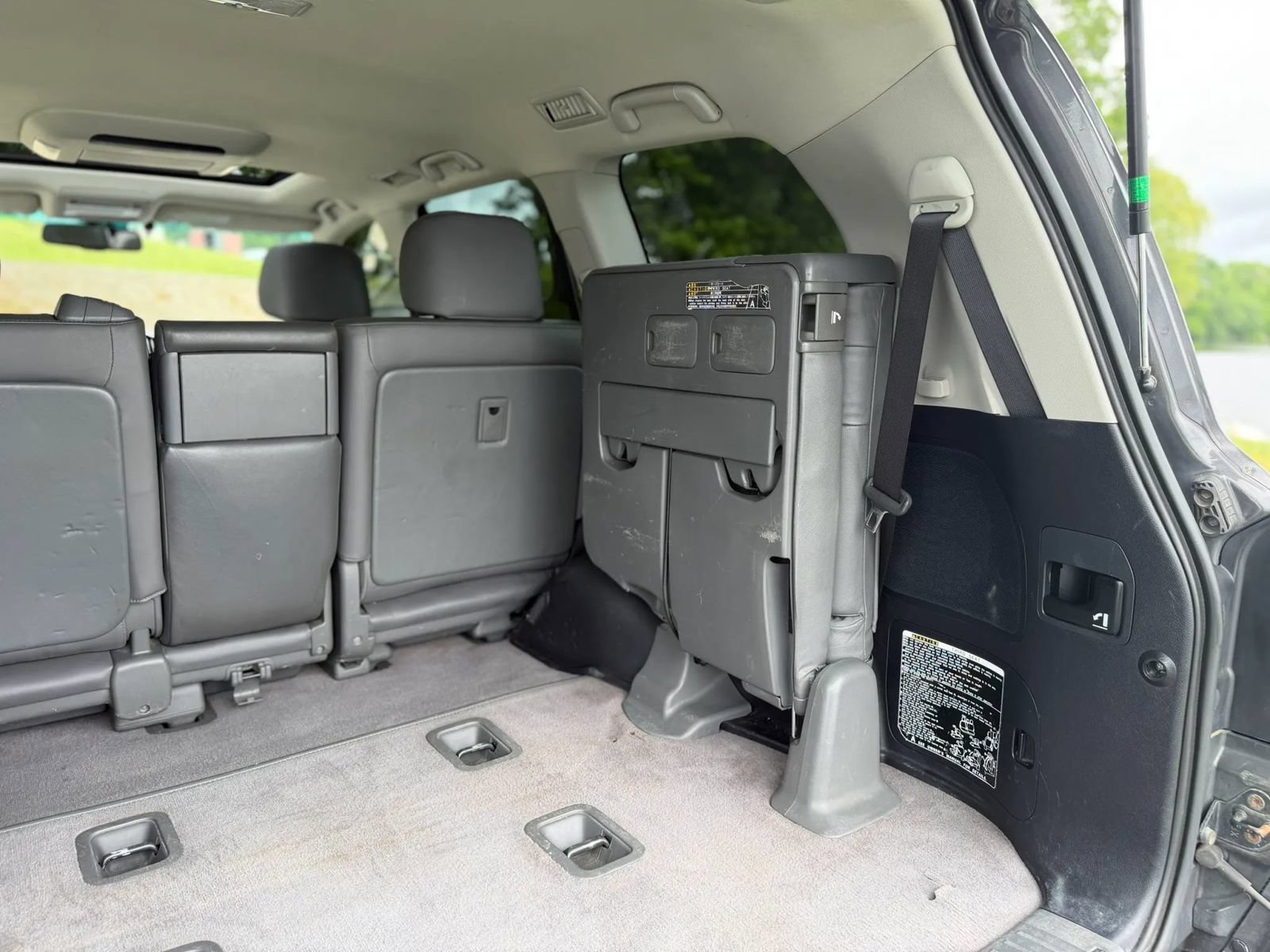 Used 2011 Toyota Land Cruiser w/ Upgrade Pkg AWD/4WD image 77