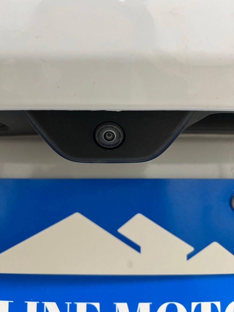 Used 2023 Jeep Grand Cherokee L Limited image 33