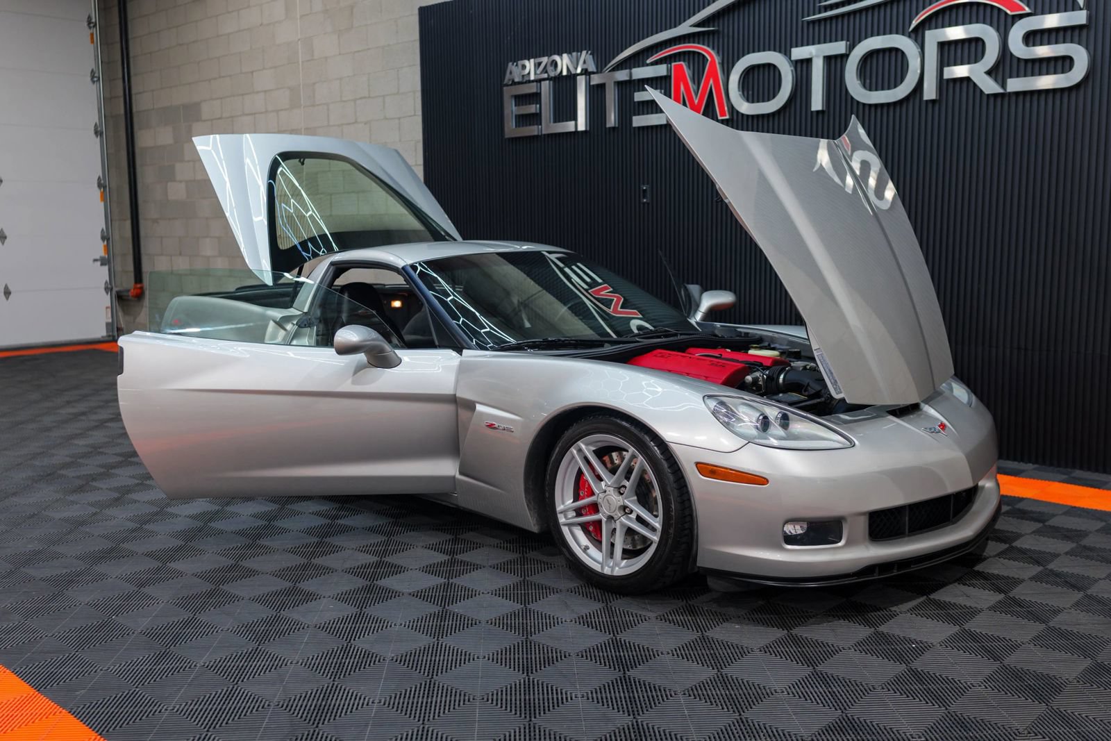 Used 2006 Chevrolet Corvette Z06 RWD image 13