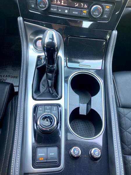 Used 2017 Nissan Maxima Platinum image 24