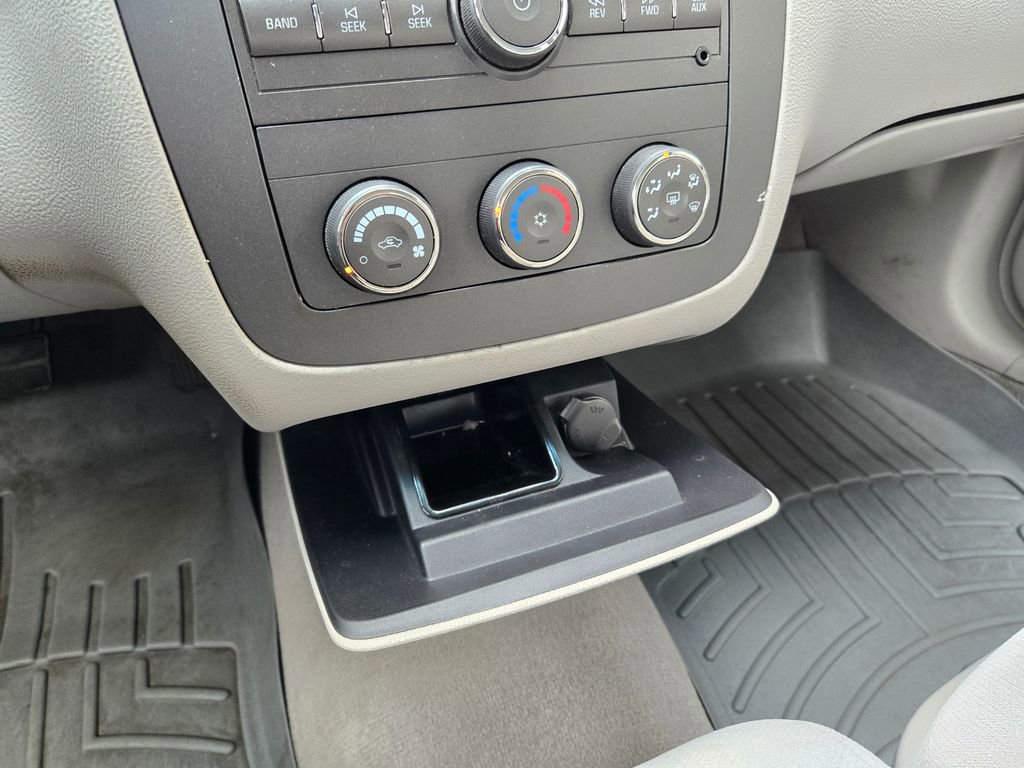 Used 2007 Buick Lucerne CX FWD image 23