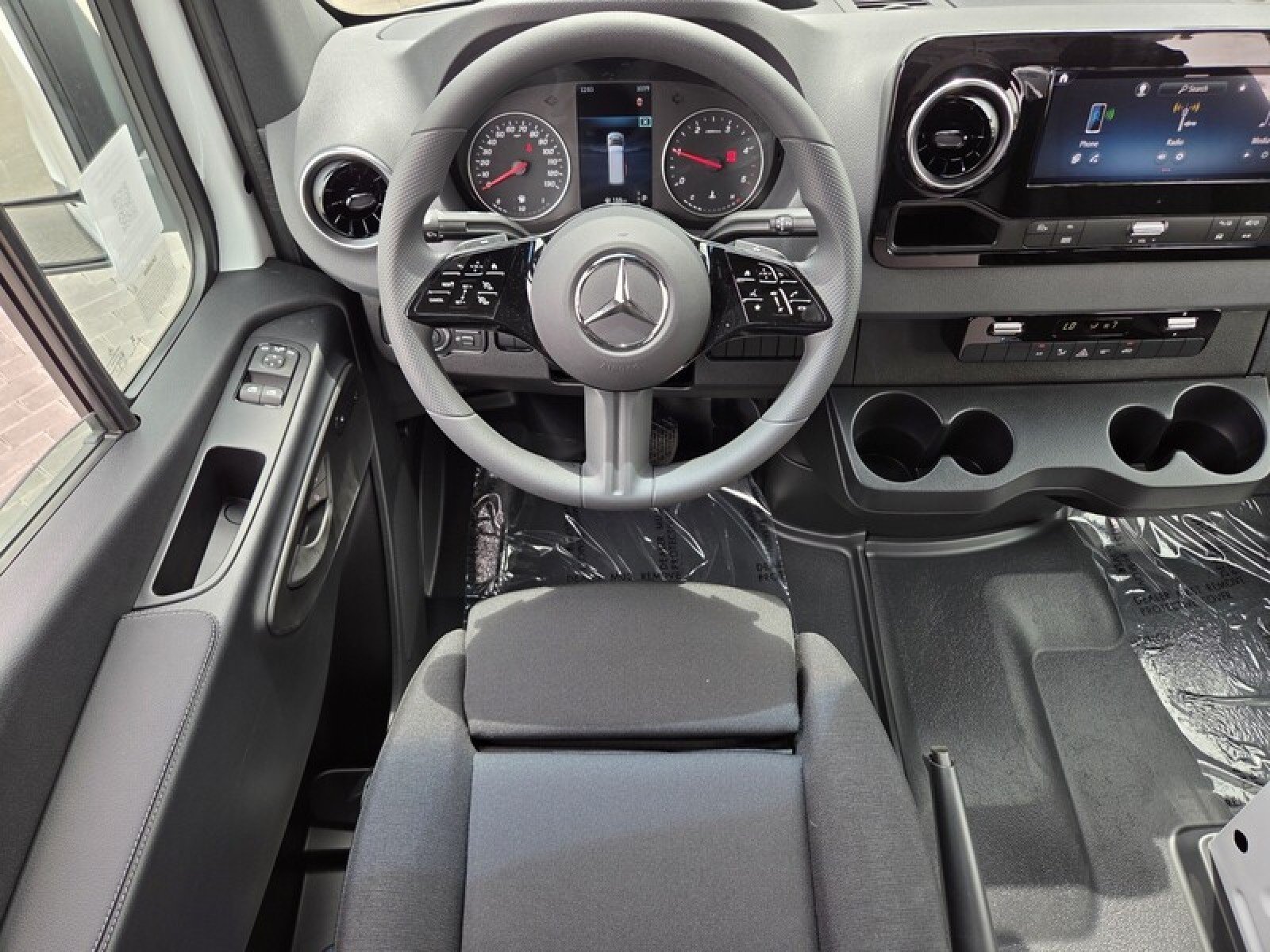New 2026 Mercedes-Benz Sprinter 2500 image 19