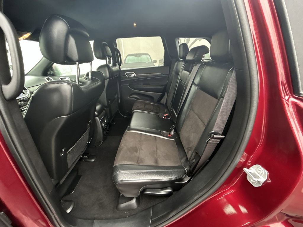 Used 2021 Jeep Grand Cherokee Laredo X image 23